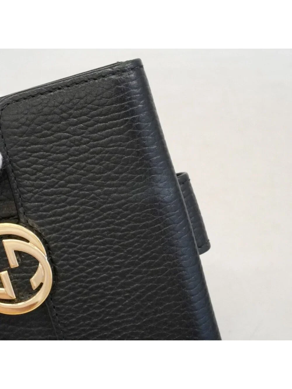 Gucci Wallet Interlocking G Leather Black Gold